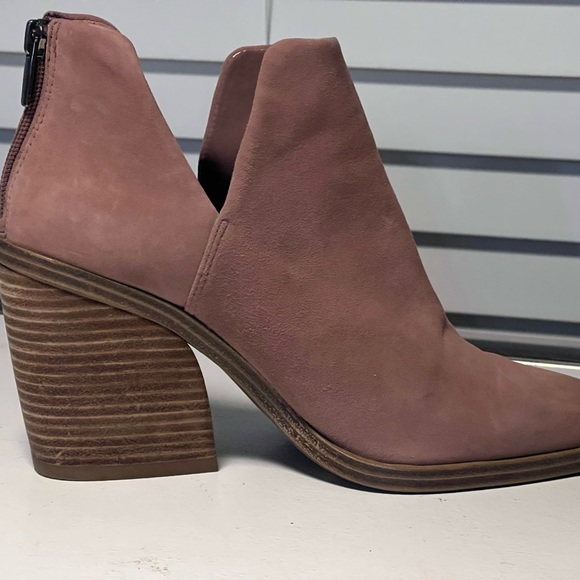 Vince Camuto Gigietta ankle bootie Size 8.5 - Picture 12 of 16